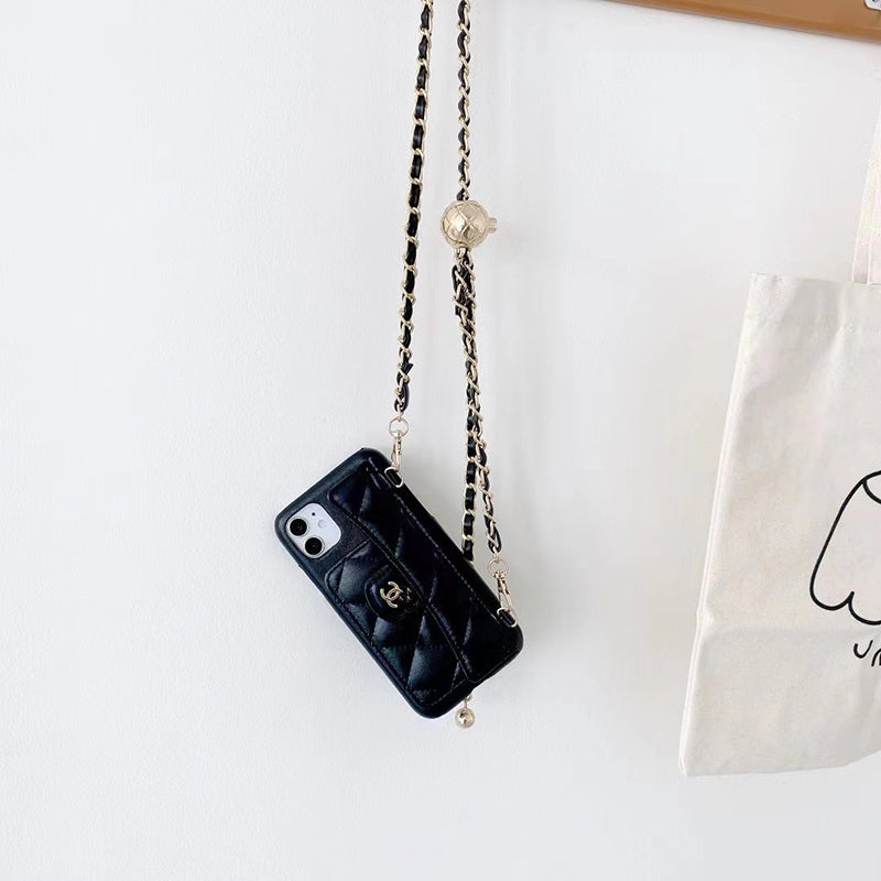 CC Chain iPhone 17 Case