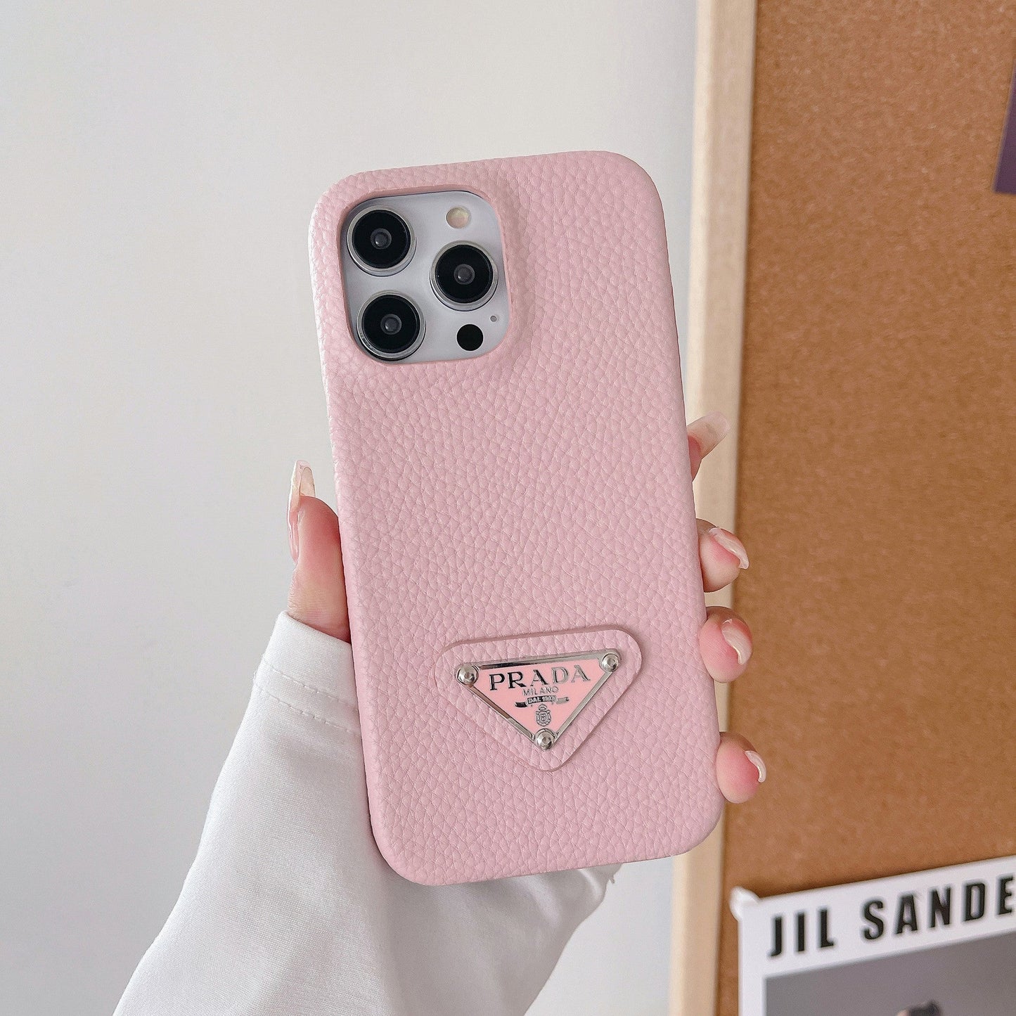 Pra Leather iPhone 17 Case
