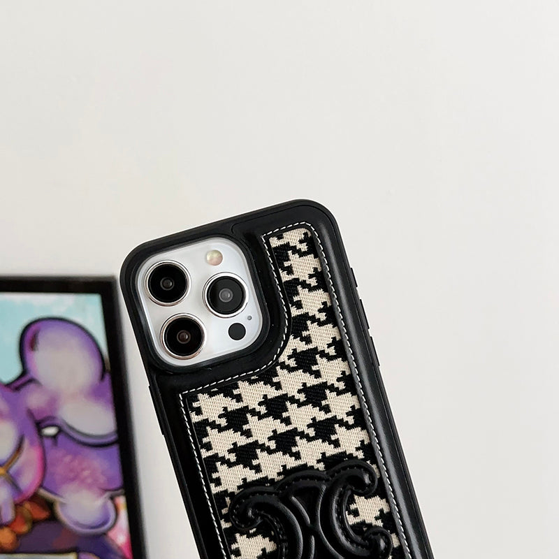 CE Gold Chain Leather iPhone 16 Case