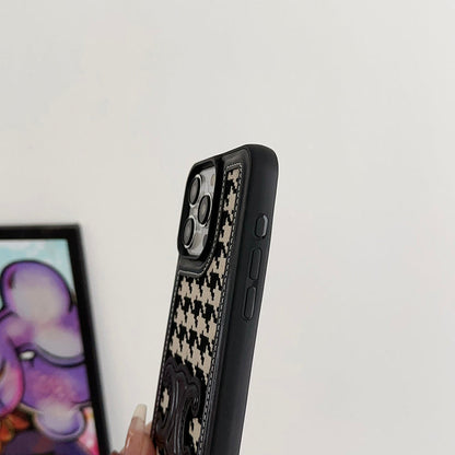 CE Gold Chain Leather iPhone 16 Case