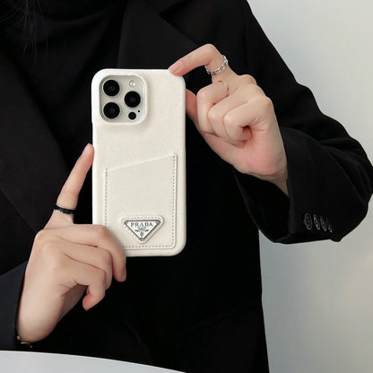 Pra Black & White Card Bag iPhone 16 Case